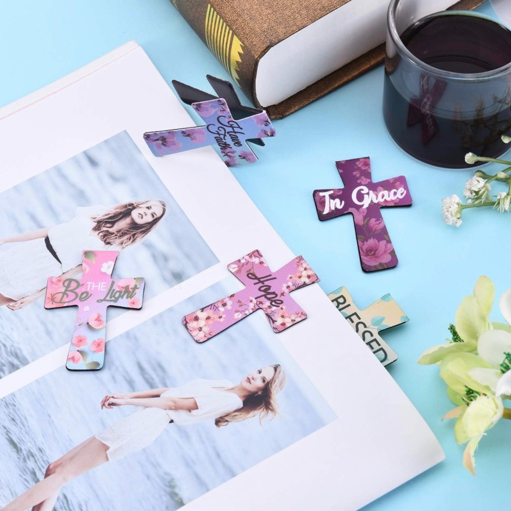 Set of 5 Magnetic Floral Bookmarks
